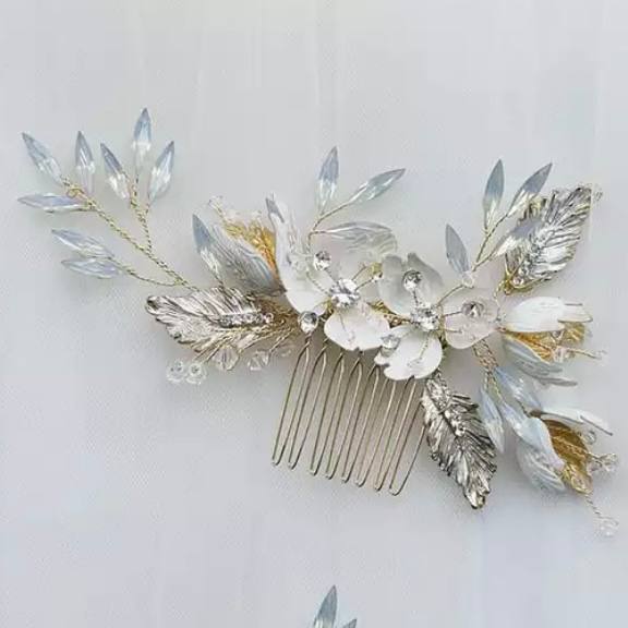 KIANA haircomb.hairpin