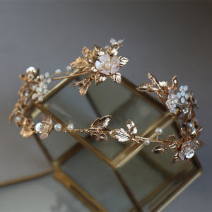 AVYA Diadem